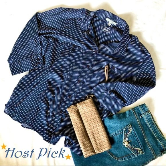 Foxcroft Tops - *HP* Foxcroft Button Down polka dot Top